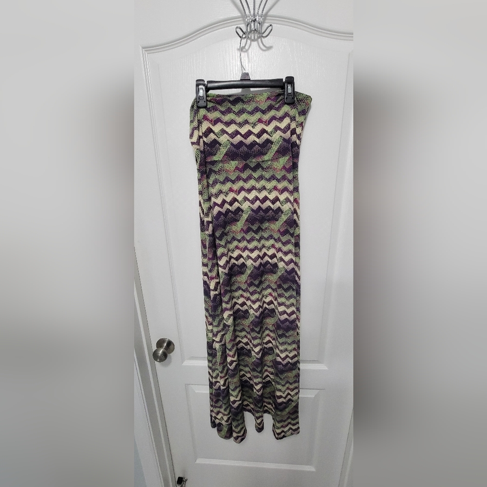 LuLaRoe Zigzag Patterned Skirt/dress in Purple and Green